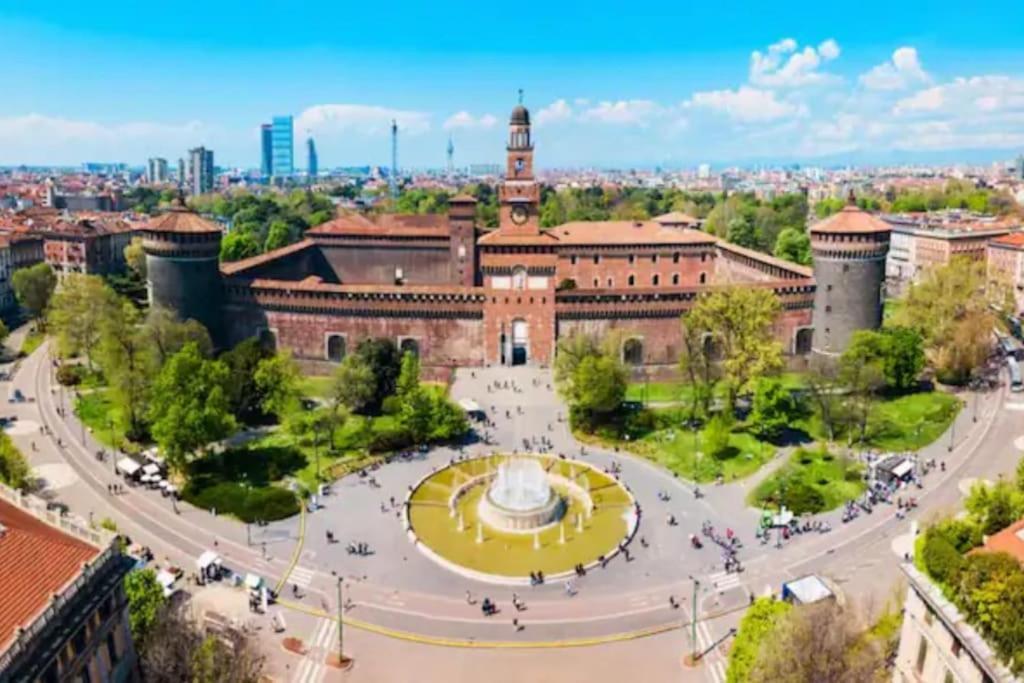 Yellow Flat Central Milano Dış mekan fotoğraf