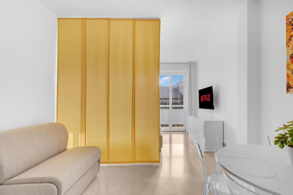 Yellow Flat Central Milano Dış mekan fotoğraf