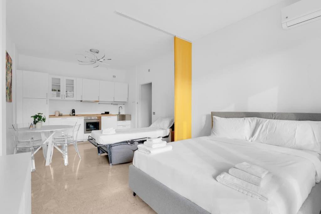 Yellow Flat Central Milano Dış mekan fotoğraf